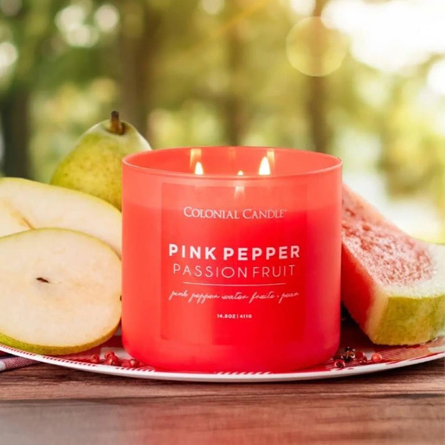 Colonial Candle Pop Of Color kvapioji sojų pupelių žvakė stiklinėje 3 dagčiai 14,5 uncijos 411 g - Pink Pepper Passionfruit
