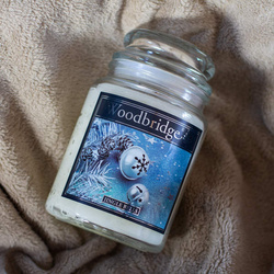 Christmas scented candle in glass large Woodbridge - Jingle Bells
