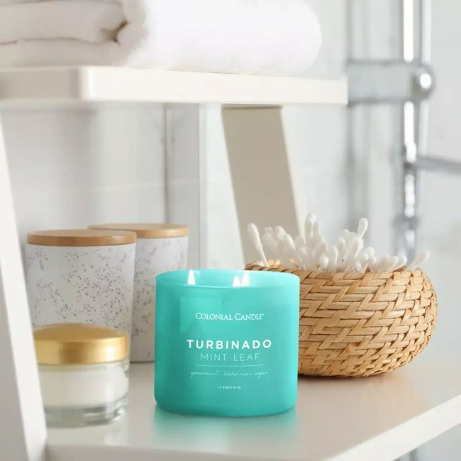 Colonial Candle Pop Of Color bougie de soja parfumée en verre 3 mèches 14.5 oz 411 g - Turbinado Mint Leaf